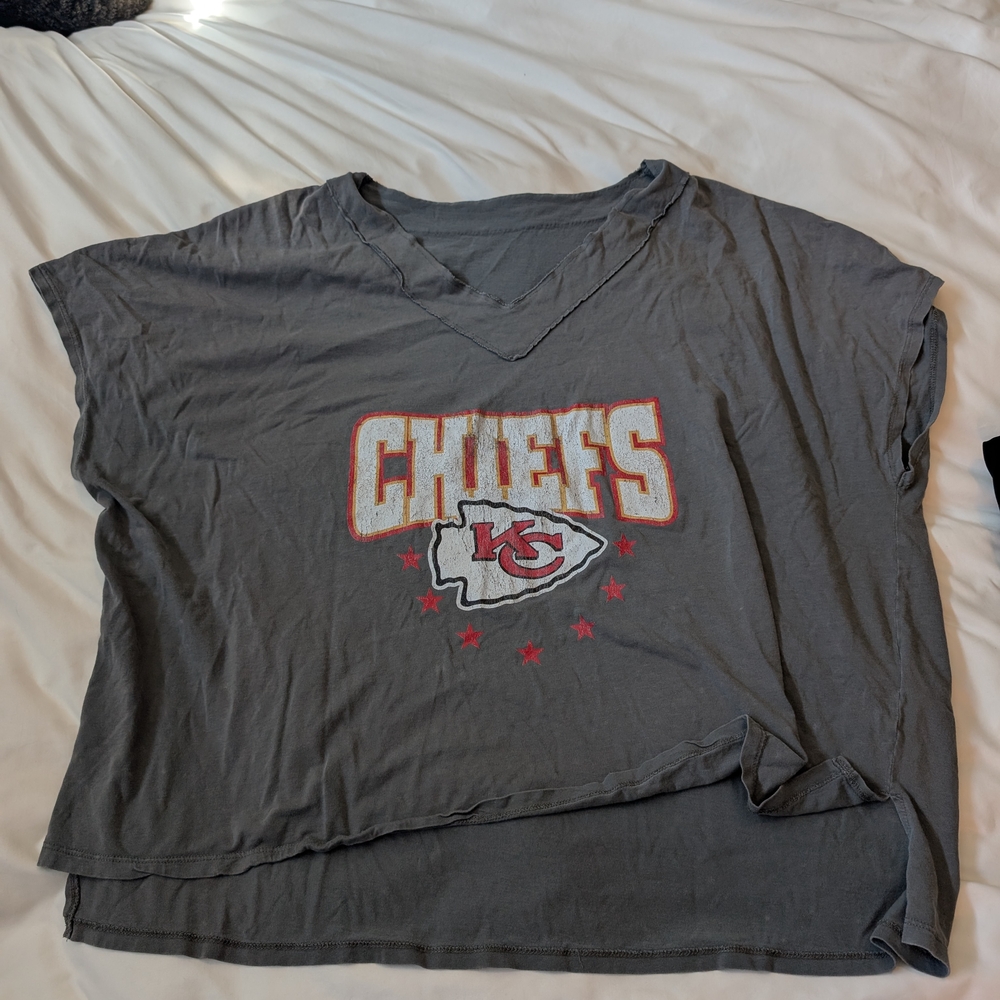 Gray Chiefs Short Sleeve Tee